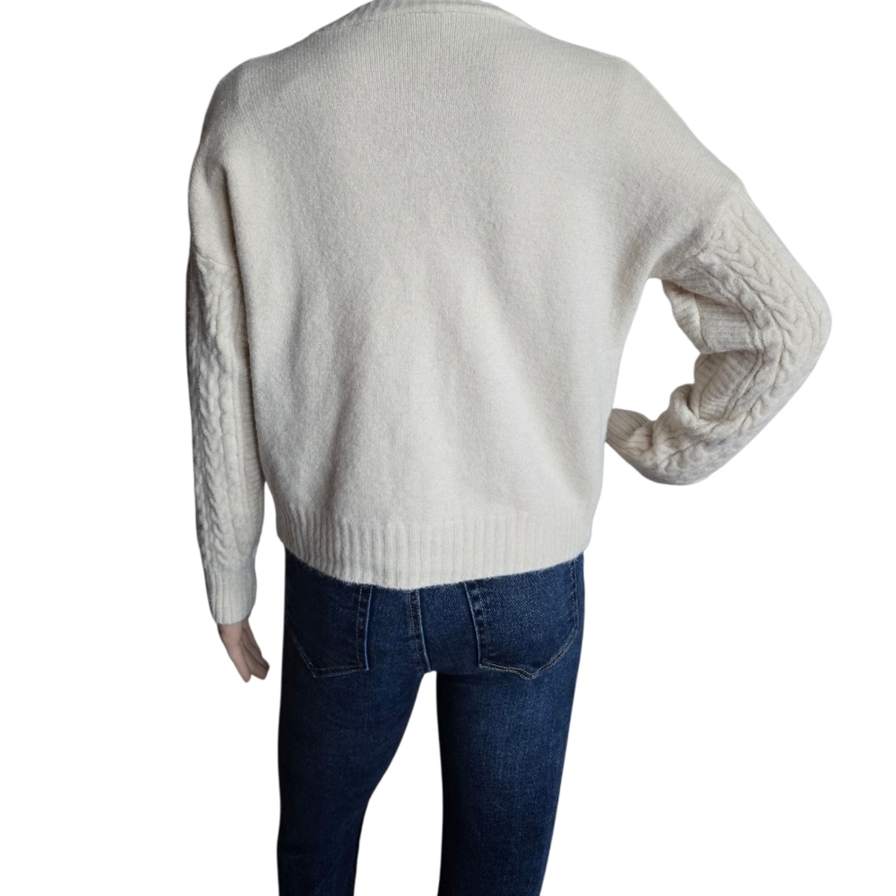 Women's Cream Oversized V-Neck Cable Knit Cropped Cardigan Sweater - Picture 7 of 16